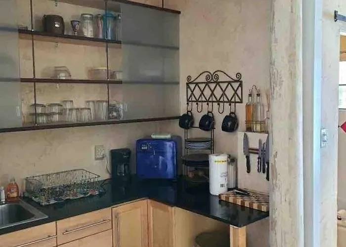 Charming Flat In Worth * Fort Worth